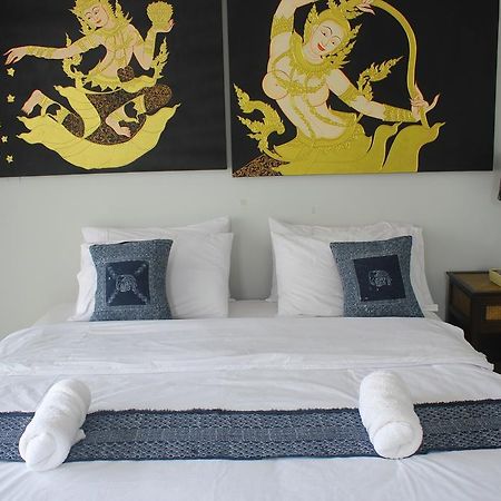 Baanlansa Bed&Bar Hotel Chiang Mai Exterior photo