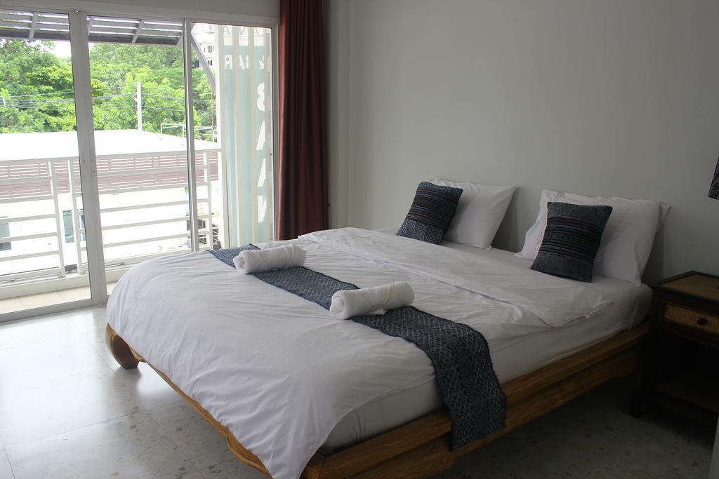 Baanlansa Bed&Bar Hotel Chiang Mai Exterior photo